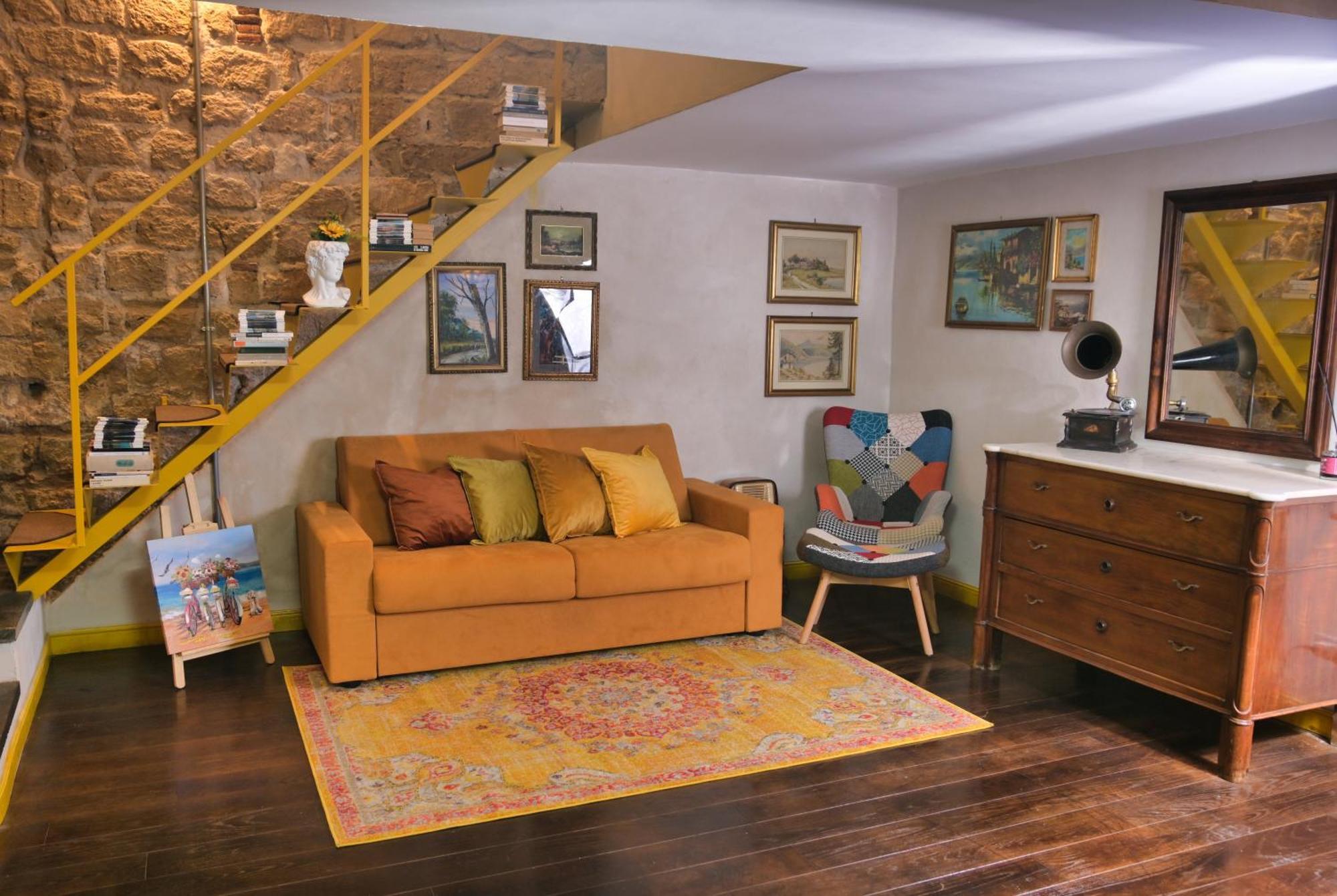 Carlito'S House- Un'Intera Casa Al Centro Storico Apartment เนเปิลส์ ภายนอก รูปภาพ