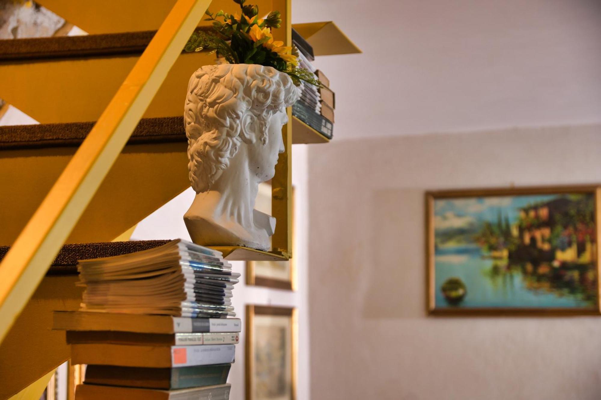 Carlito'S House- Un'Intera Casa Al Centro Storico Apartment เนเปิลส์ ภายนอก รูปภาพ