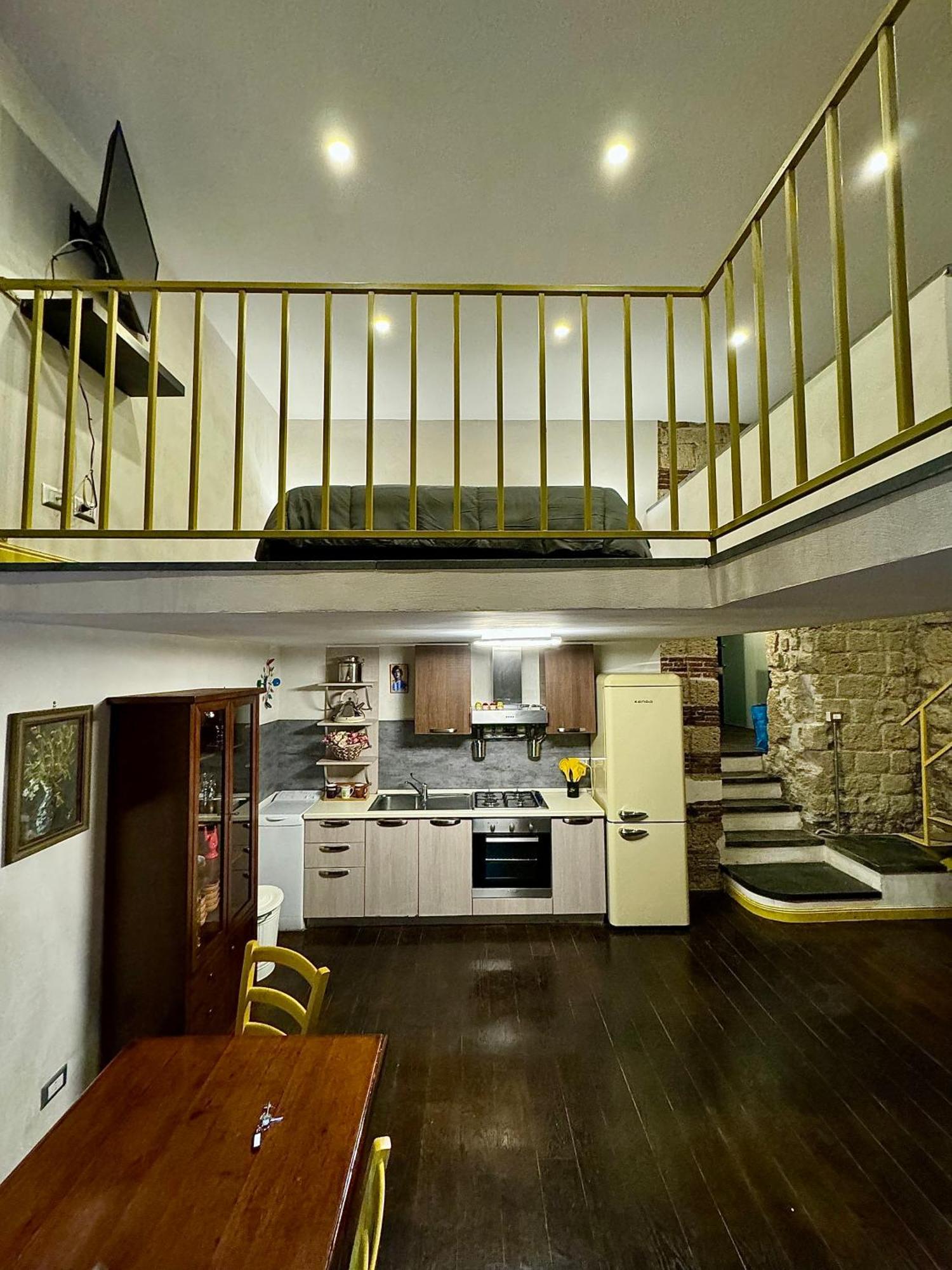 Carlito'S House- Un'Intera Casa Al Centro Storico Apartment เนเปิลส์ ภายนอก รูปภาพ